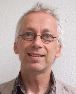 Dr. R. Haude